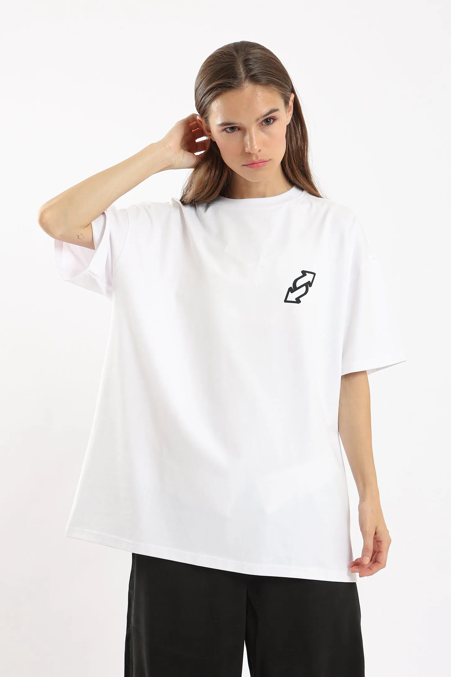 POWERFUL WEAPON OVERSIZED UNISEX TEE